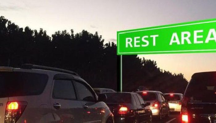 Terpaksa Tahan Pipis saat Perjalanan Mudik, Amannya Berapa Lama? Ini Kata Dokter