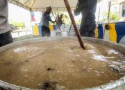 Bubur Kanji Rumbi Khas Takjil Saat Ramadhan di Aceh