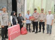 Dampingi Dinsos Serahkan Bantuan Warga Korban Kebakaran, Ini yang Dilakukan Polsek Sungai Raya