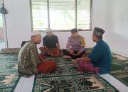 Terus Jaga Hubungan Baik, Bhabinkamtibmas Polsek Birem Bayeun Menyambangi Pengurus dan Jemaah Masjid