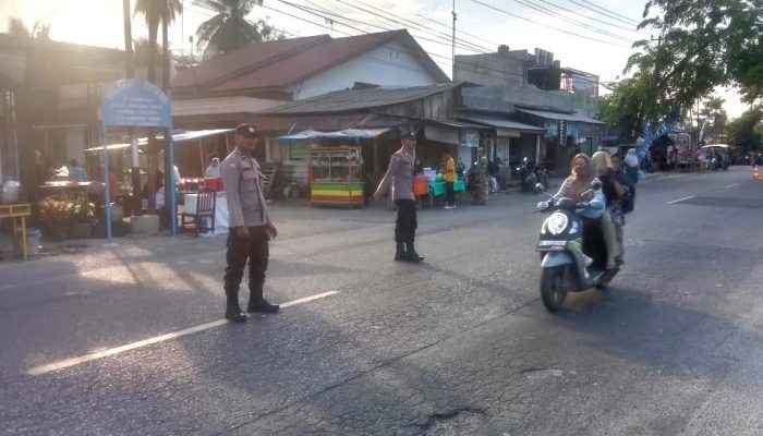 Polsek Langsa Timur Jaga Kamtibmas di Pasar Takjil Alur Pineung
