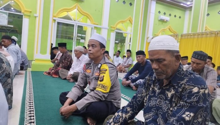 Bhabinkamtibmas Polsel Langsa Timur, Ikuti Safari Tarawih Forkopimcam Kecamatan Langsa Lama