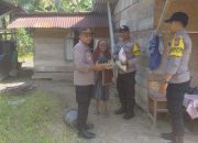 Polsek Sungai Raya Beri Bantuan Sembako Janda Lansia