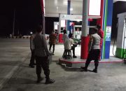 Ciptakan Rasa Aman, Personil Polsek Rantau Selamat patroli Malam Ke SPBU