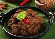 Xdinary Heroes Curhat Sudah Coba Rendang: Pedas Tapi Aku Menikmatinya