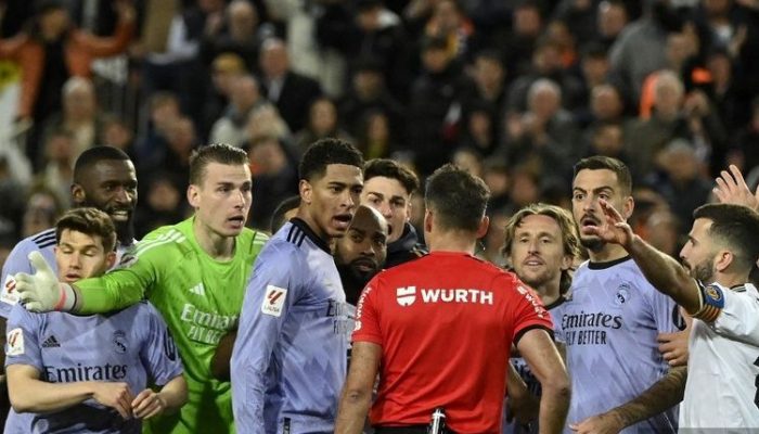 Kata-kata yang Membuat Jude Bellingham Dikartu Merah Wasit
