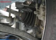 Inilah Yang Akan Terjadi Bila Karet Boot As Roda di Mobil Kalian Robek