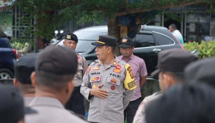 Polres Langsa Lakukan Pengamanan Pertandingan Sepak Bola Antara Persiraja Vs Malut United FC