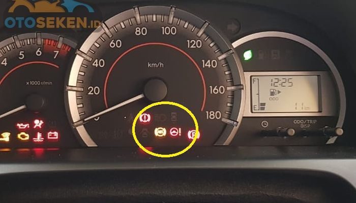 Ini Penyebab Indikator ABS Toyota Veloz Menyala Terus, Pemilik Akui Lakukan Ini di Stoplamp