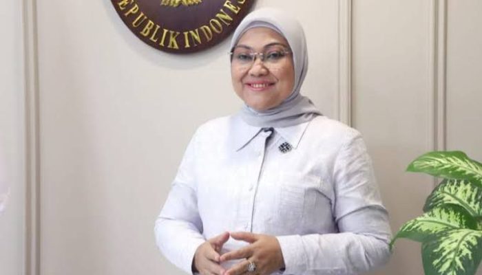 Menaker: THR Buruh Paling Lambat H-7 Lebaran, Wajib Dibayar Penuh