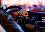 6 Tips Aman Berkendara saat Berpuasa