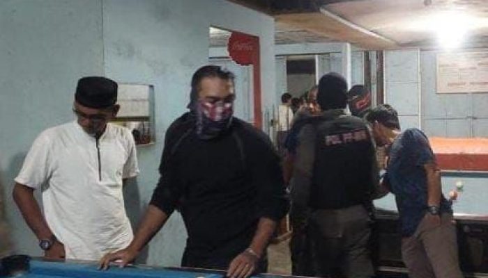 Saat Bermain Biliar, Sejumlah Remaja di Lhokseumawe Dibubarkan 