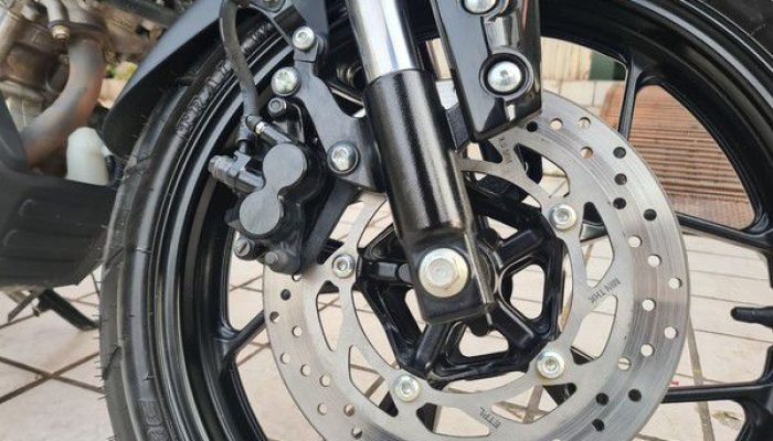 Cara Merawat Rem Motor, Jangan Melakukan Ini Secara Bersamaan
