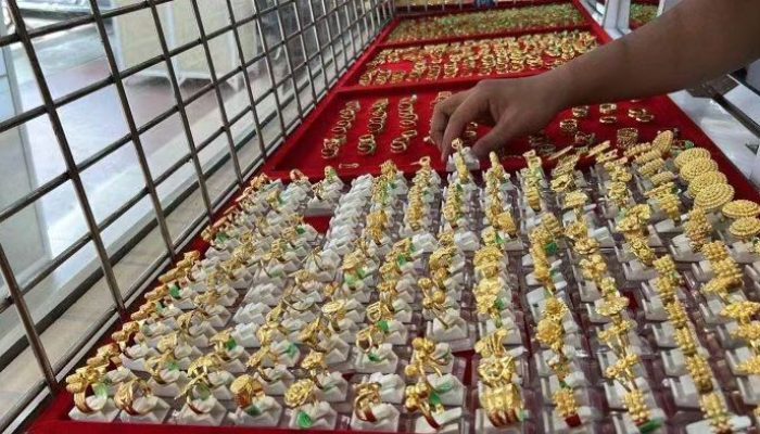 Terus Naik, Harga Emas di Langsa Tembus Rp 4 Juta Lebih Per Mayam