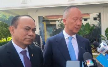 Bos Apple Diminta Bangun Pabrik iPhone hingga iPad di Indonesia