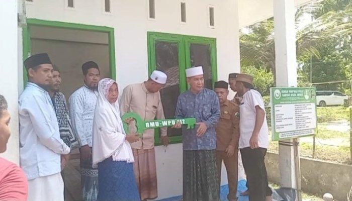 Tusop Jeunieb Serahkan Rumah untuk Janda di Jangka Bireuen, Rumah ke 112 yang Dibangun BMU Se-Aceh