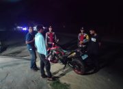 Bhabinkamtibmas Polsek Birem Bayeun Jaga Kamtibmas dengan Patroli Malam
