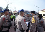 Pengecekan Kehadiran Personel oleh Propam Polres Langsa Saat Apel Pagi