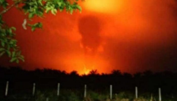 BREAKING NEWS – Kepanikan Melanda Warga Akibat Ledakan Sumur Minyak Ilegal di Aceh Timur
