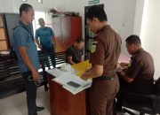 Sat Reskrim Polres Langsa Limpahkan Barang Bukti dan Tersangka Penganiayaan ke Jaksa