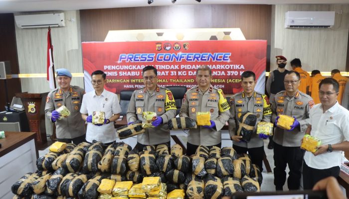 Polda Aceh Gagalkan Penyelundupan Narkotika Internasional: 31 Kilogram Sabu dan 370 Kilogram Ganja Disita