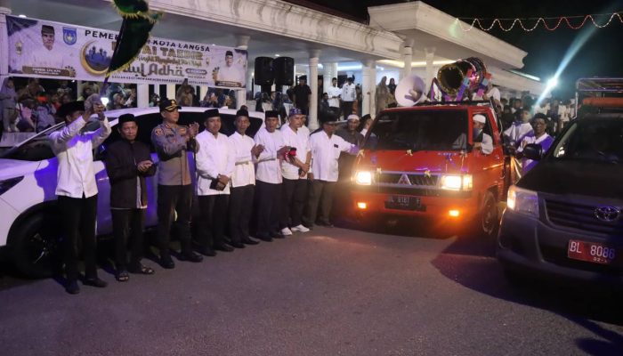 Kapolres Langsa Bersama PJ Walikota Langsa Lepas Pawai Malam Takbiran Idul Adha 1445 H/2024 M