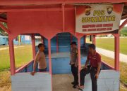 Kunjungi Desa Alue Kumba, Polsek Rantau Selamat Tinjau Pos Siskamling untuk Pelayanan Publik