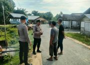 Bhabinkamtibmas Polsek Birem Bayeun Sosialisasikan Pilkada Damai 2024