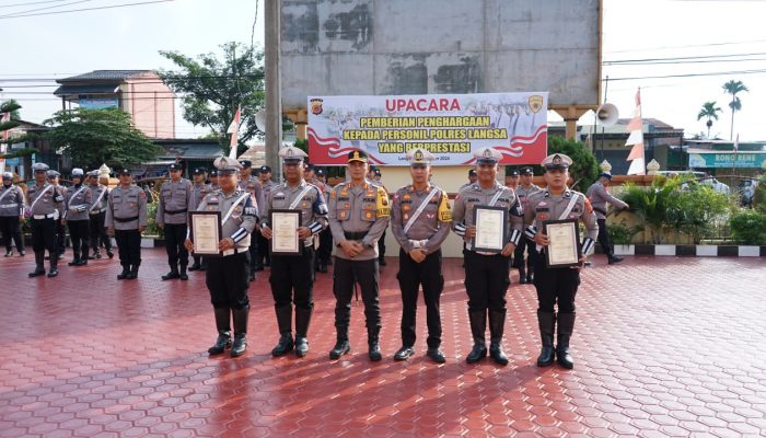Sat Lantas Ungkap 9 Paket Sabu saat Razia, Dapat Penghargaan dari Kapolres