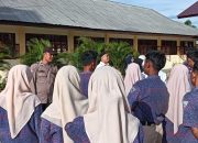 Kedekatan Bhabinkamtibmas dengan Siswa-Siswi: Sosok Inspiratif di SMK N 1 Langsa