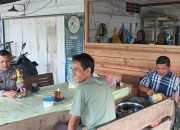 Jelang Pilkada, Bhabinkamtibmas Polsek Langsa Perkuat Keamanan di Gampong Tualang Teungoh