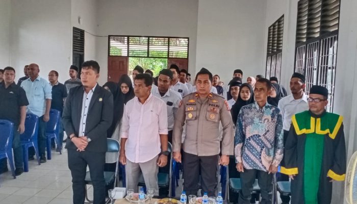 Kapolsek Langsa Timur Hadiri Pengambilan Sumpah Anggota PTPS untuk Pilkada 2024