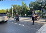 Sat Lantas Polres Langsa Antisipasi Kemacetan di Jam Sibuk dengan Patroli dan Pengaturan Lalu Lintas