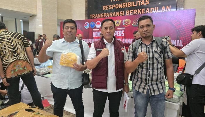 Barang Bukti Langka: Sat Resnarkoba Polres Langsa Serahkan 1.014 Gram Kokain di Bareskrim Polri