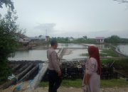 Bhabinkamtibmas Polsek Langsa Barat Ajak Petani Tambak Tingkatkan Ketahanan Pangan dan Jaga Kamtibmas Jelang Pilkada 2024