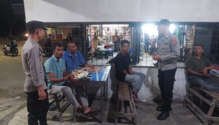 Personil Polsek Birem Bayeun Lakukan Patroli Dialogis, Ajak Masyarakat Jaga Situasi Kondusif