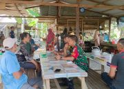 Bhabinkamtibmas Polsek Manyak Payed dan Babinsa Jalin Silaturahmi, Warga Dapat Pesan Kamtibmas