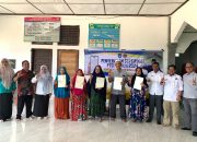 Puluhan Warga Simpang Lhee Terima Sertipikat Tanah Elektronik dari Program PTSL