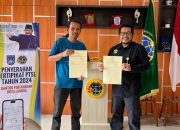 Kantor Pertanahan Langsa Serahkan Sertipikat Elektronik PTSL kepada Warga Matang Panyang