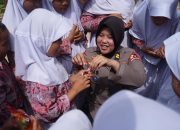 Mahasiswa STIK Lemdiklat Polri Angkatan 83 Laksanakan Saweu Sikula, Berikan Edukasi Kebencanaan dan Trauma Healing Ringan