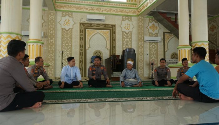 Saweu Masjid Ramadhan 1447 Hijriah, Mahasiswa STIK Angkatan 83 Perkuat Ukhuwah di Geudubang Aceh