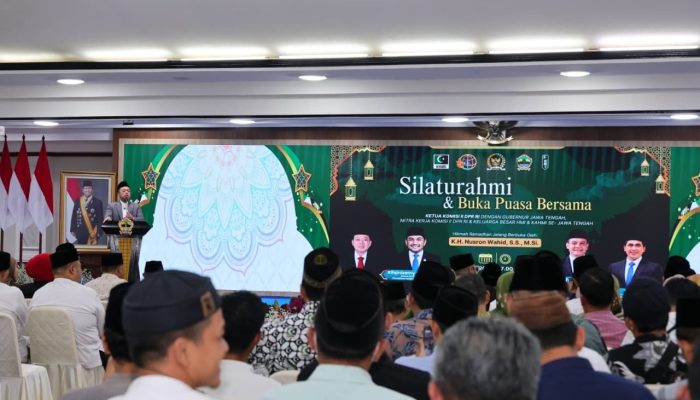 Kebijakan Harus Adil dan Efisien, DPR Soroti Ketergantungan Daerah pada APBN