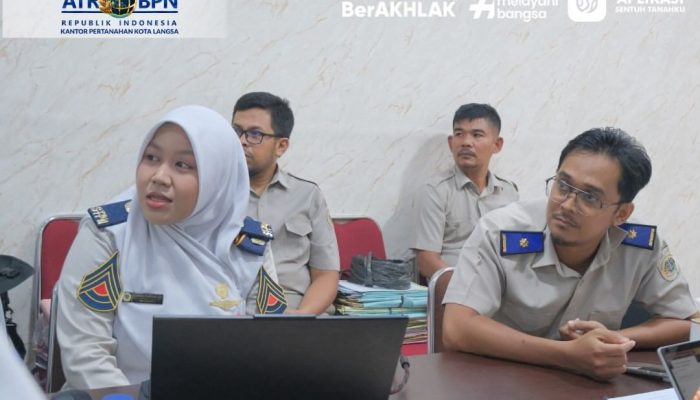 Kantah Kota Langsa Serahkan Sertipikat Tanah Wakaf, Perkuat Kepastian Hukum Aset Keagamaan